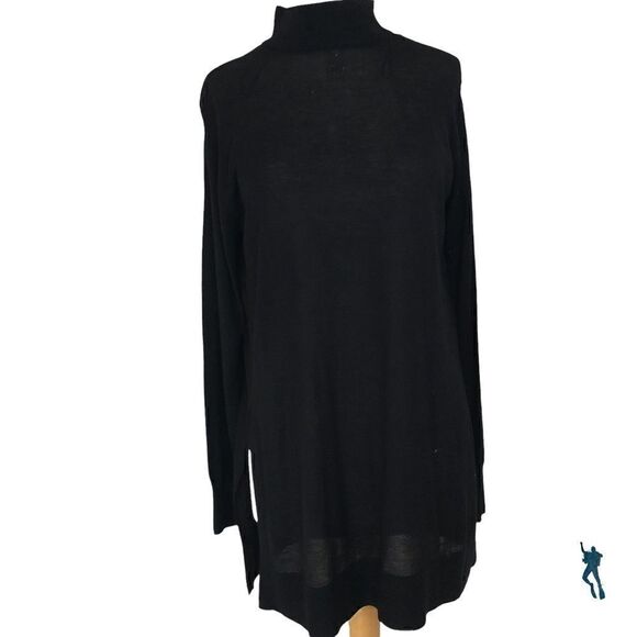 Darkly shear sweater. Mock neck.🚨🚨 STYLIST RECOMENDATION🚨🚨 - Picture 1 of 3